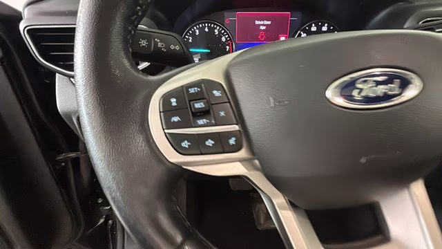 2022 Black Metallic Ford Explorer Limited 4X4 SUV