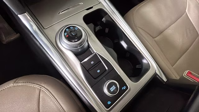 2022 Black Metallic Ford Explorer Limited 4X4 SUV