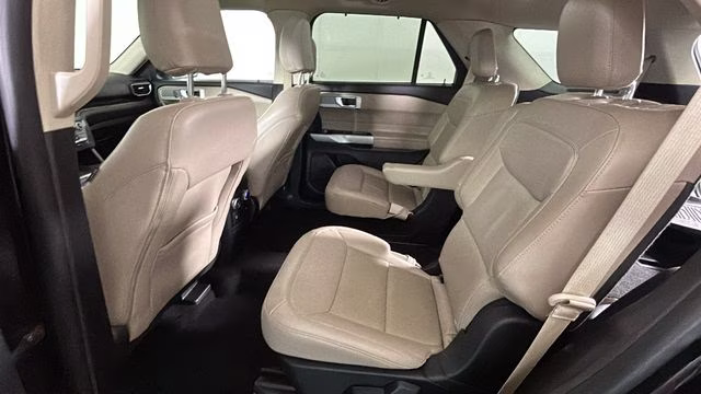2022 Black Metallic Ford Explorer Limited 4X4 SUV