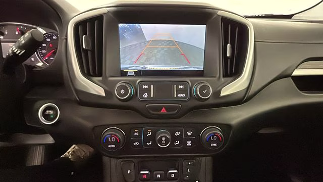 2021 Quicksilver Metallic GMC Terrain SLT FWD SUV