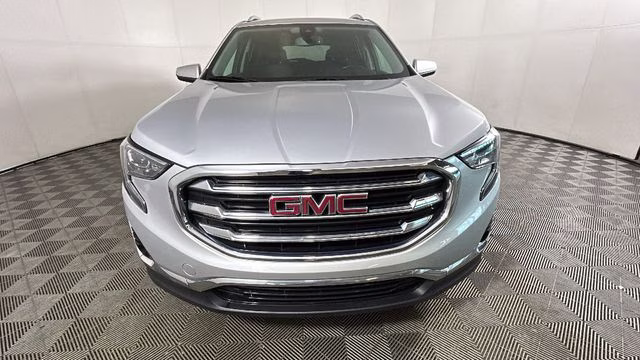 2021 Quicksilver Metallic GMC Terrain SLT FWD SUV