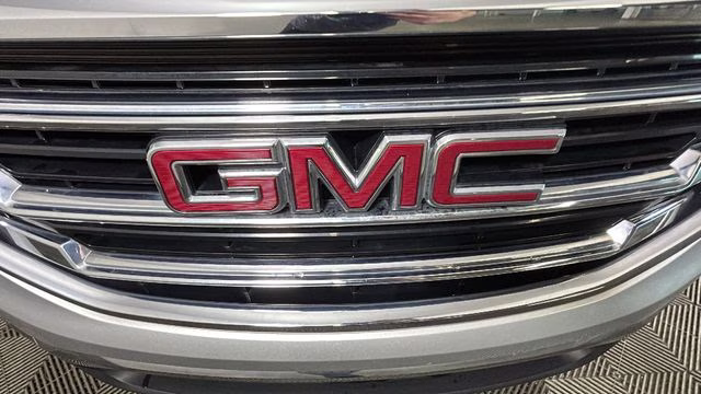 2021 Quicksilver Metallic GMC Terrain SLT FWD SUV