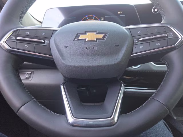 2026 Sterling Gray Metallic Chevrolet Equinox LT FWD SUV
