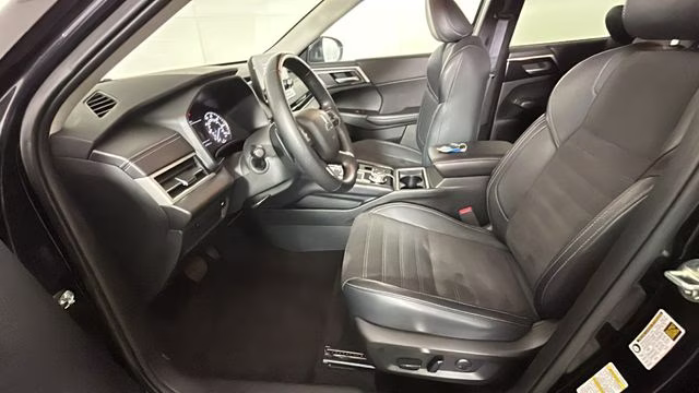 2024 Mitsubishi Outlander SE AWD SUV