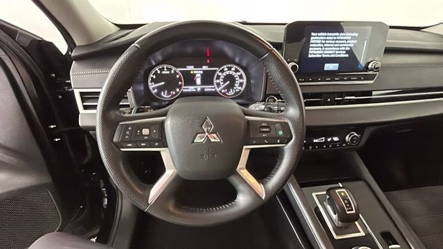 2024 Mitsubishi Outlander SE AWD SUV