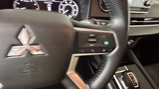 2024 Mitsubishi Outlander SE AWD SUV
