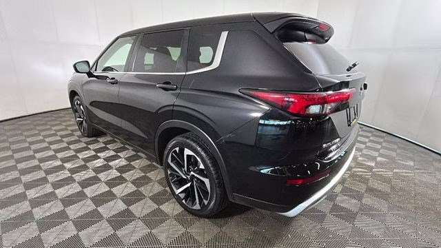 2024 Mitsubishi Outlander SE AWD SUV