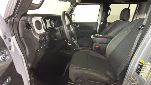 2024 Silver Zynith Clearcoat Jeep Wrangler Willys 4xe 4X4 SUV