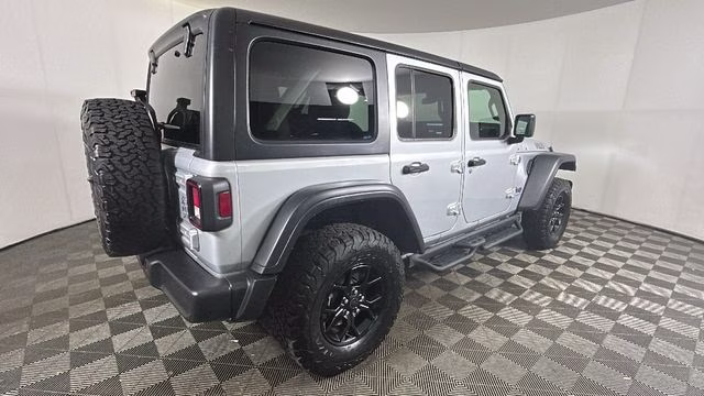 2024 Silver Zynith Clearcoat Jeep Wrangler Willys 4xe 4X4 SUV