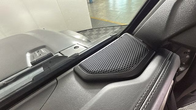 2024 Granite Crystal Metallic Clearcoat Jeep Wrangler Sahara 4xe 4X4 SUV