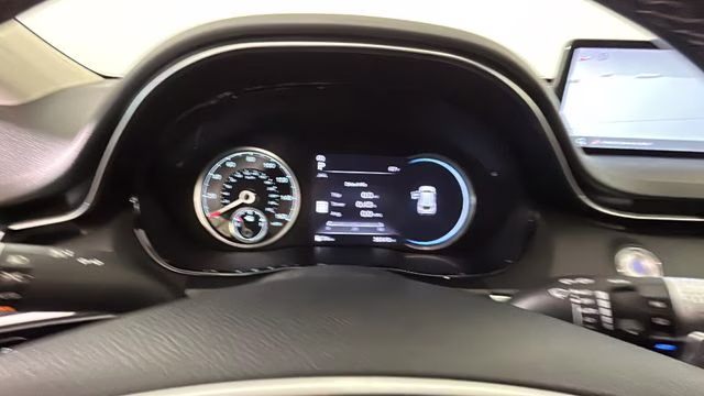 2025 Uyuni White Genesis GV70 2.5T AWD SUV