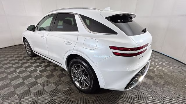 2025 Uyuni White Genesis GV70 2.5T AWD SUV