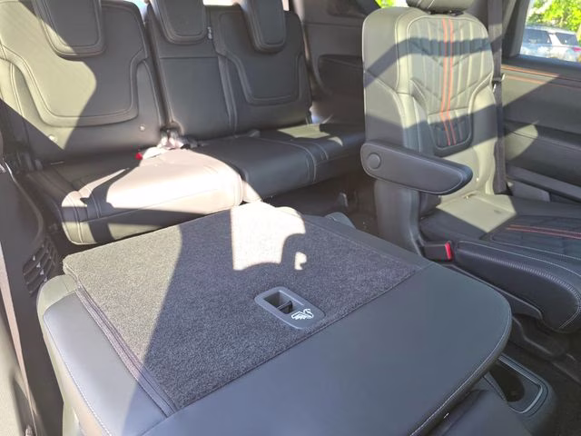 2026 Aspen White Tricoat Nissan Armada PRO-4X 4X4 SUV