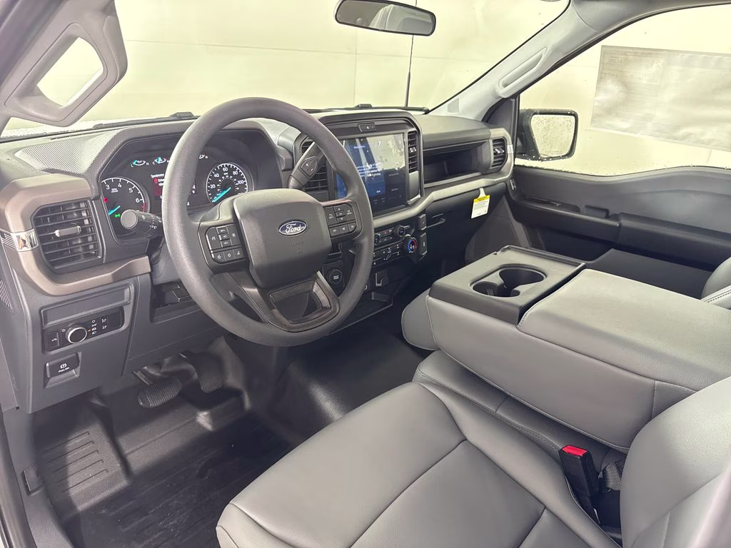 2026 Oxford White Ford F-150 XL RWD Truck