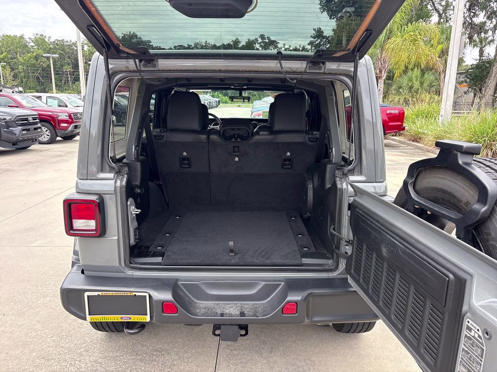 2021 Sting-Gray Clearcoat Jeep Wrangler Unlimited Sahara 4X4 SUV