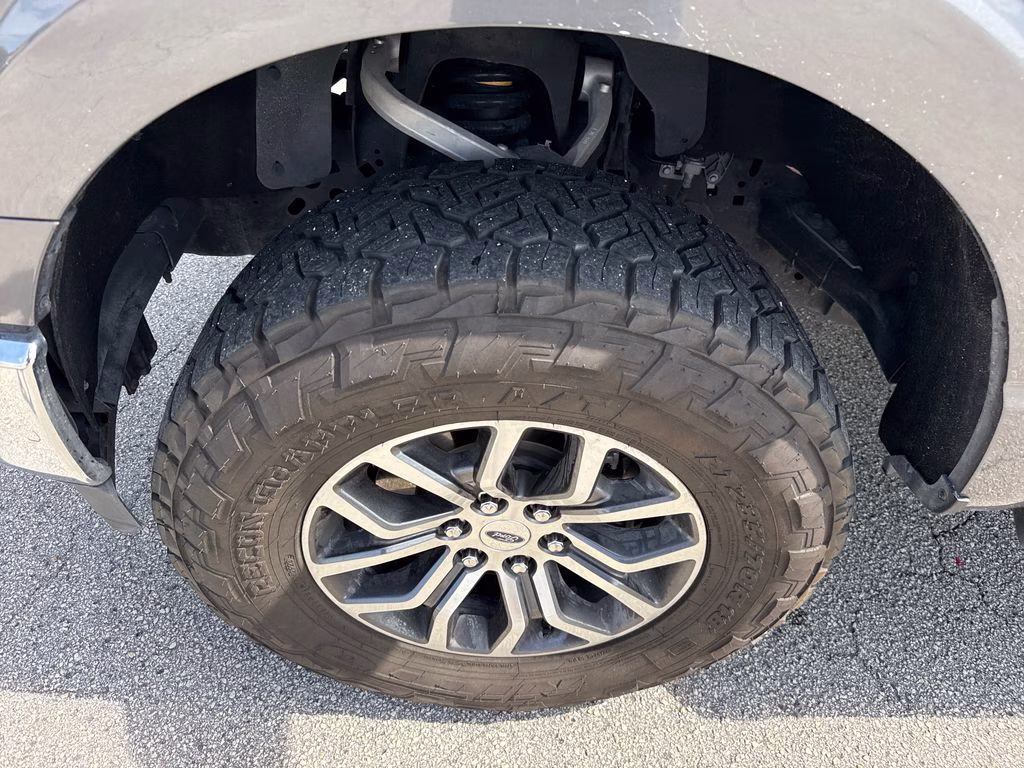 2022 Carbonized Gray Metallic Ford F-150 Lariat w/ LIFTKIT 4X4 Truck