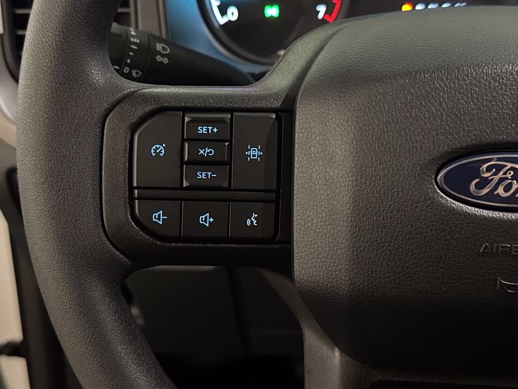 2026 Oxford White Ford F-150 XL RWD Truck
