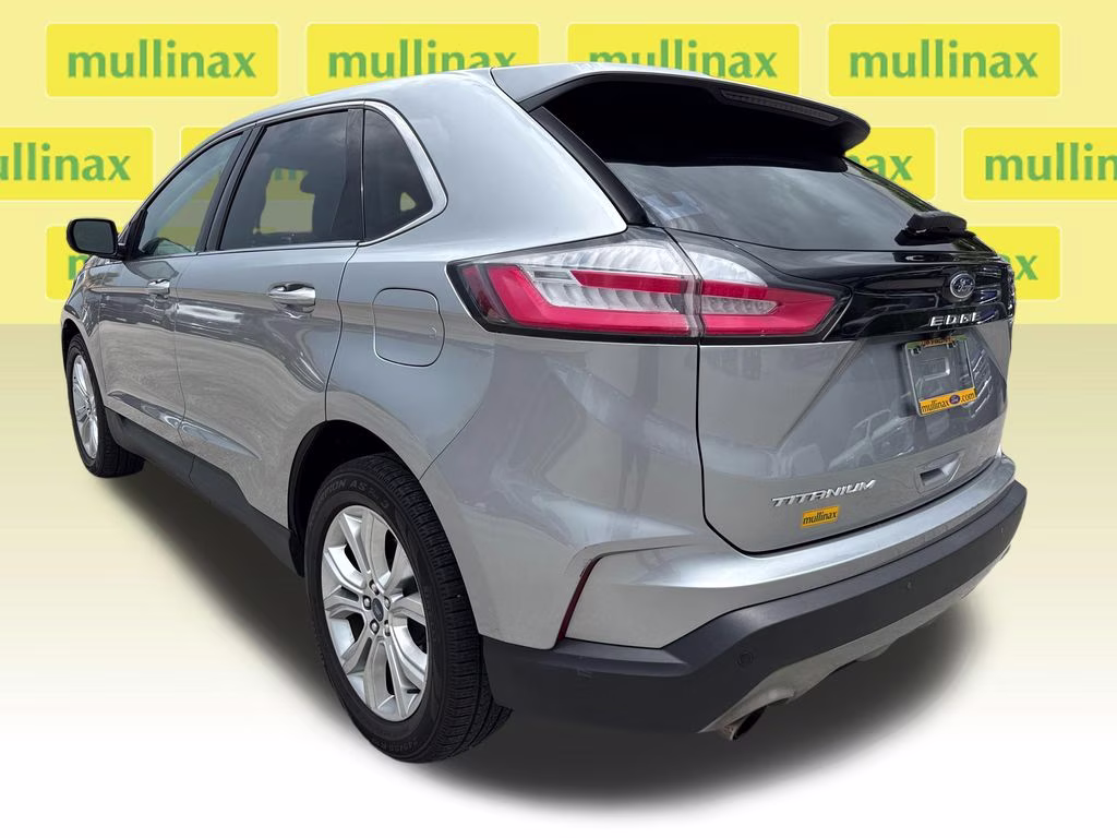 2021 Iconic Silver Metallic Ford Edge Titanium FWD SUV