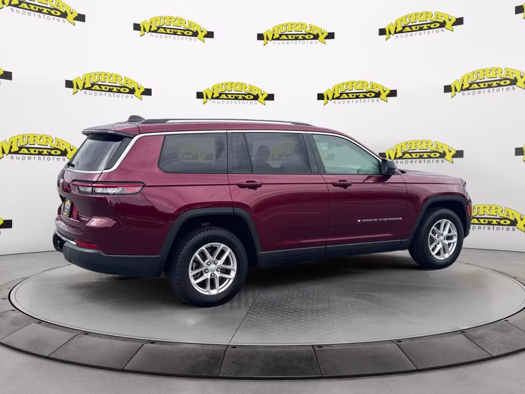 2021 Velvet Red Pearlcoat Jeep Grand Cherokee L Laredo 4X4 SUV