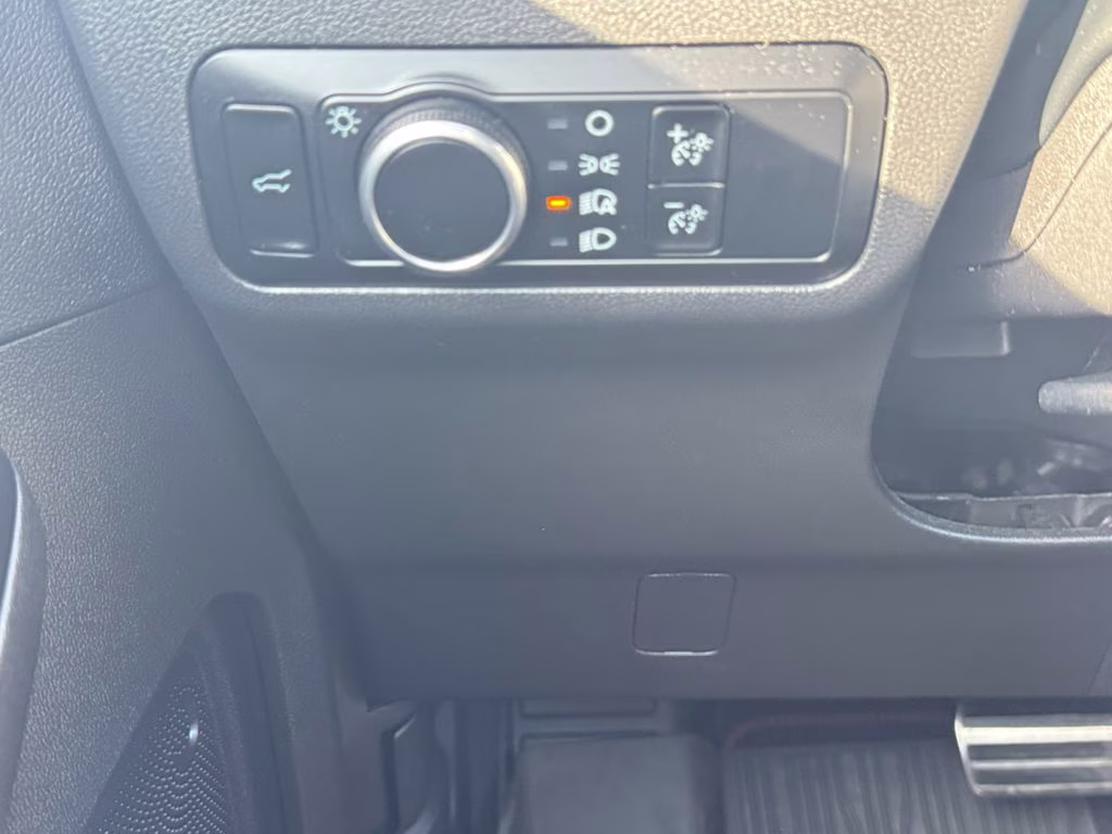 2023 Cinnabar Red Metallic Premium Colorant Ford Escape ST-Line FWD SUV