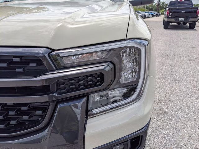 2025 Desert Sand Ford Ranger XLT 4X4 Truck