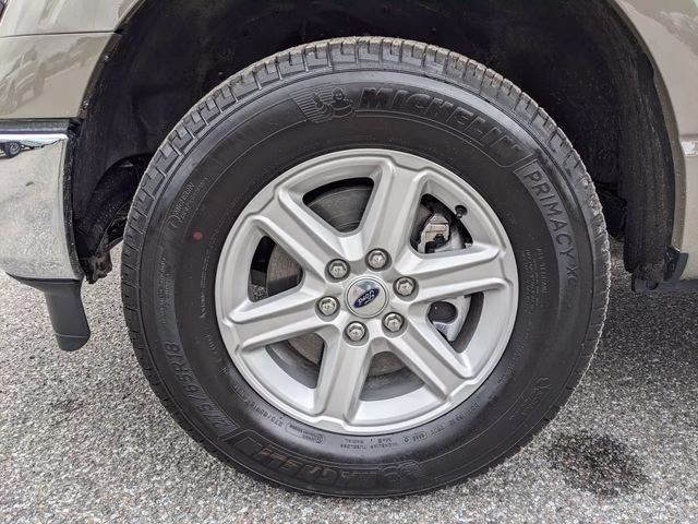 2025 Gray Ford F-150 XLT 4X4 Truck