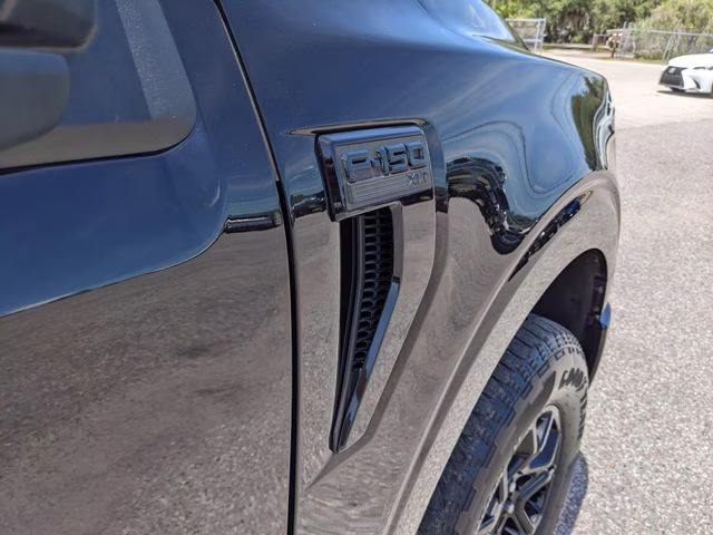 2024 Black Metallic Ford F-150 XLT 4X4 Truck