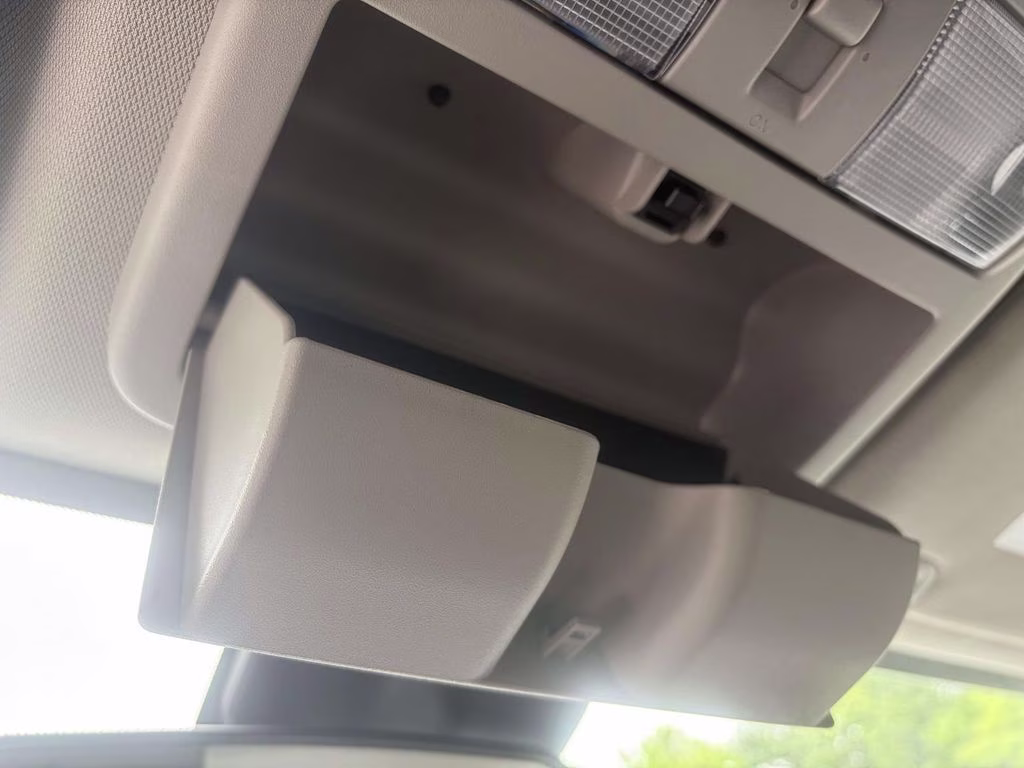2026 Glacier White Nissan Frontier SV RWD Truck