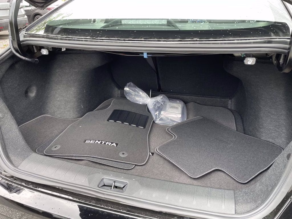 2026 Super Black Nissan Sentra SR FWD Sedan