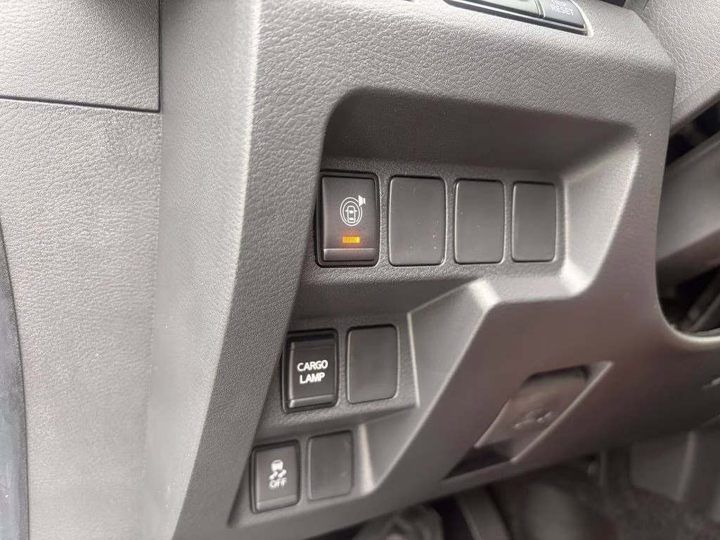 2026 Glacier White Nissan Frontier SV RWD Truck
