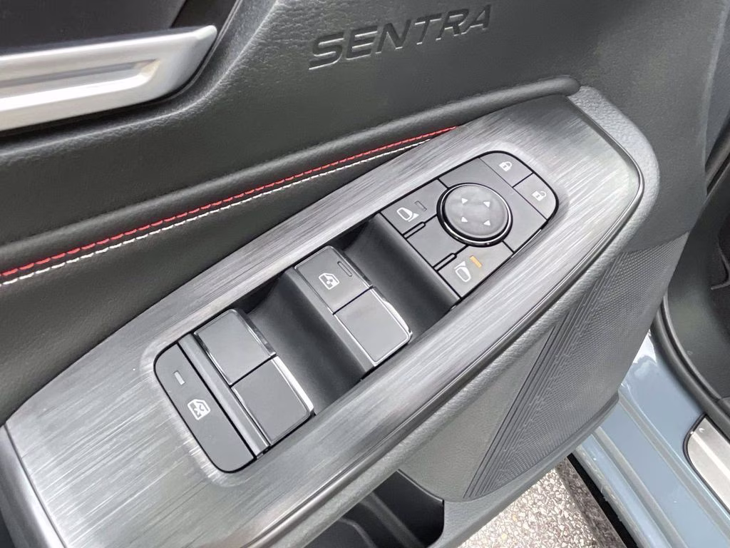 2026 Atlantic Gray/Super Black Nissan Sentra SR FWD Sedan