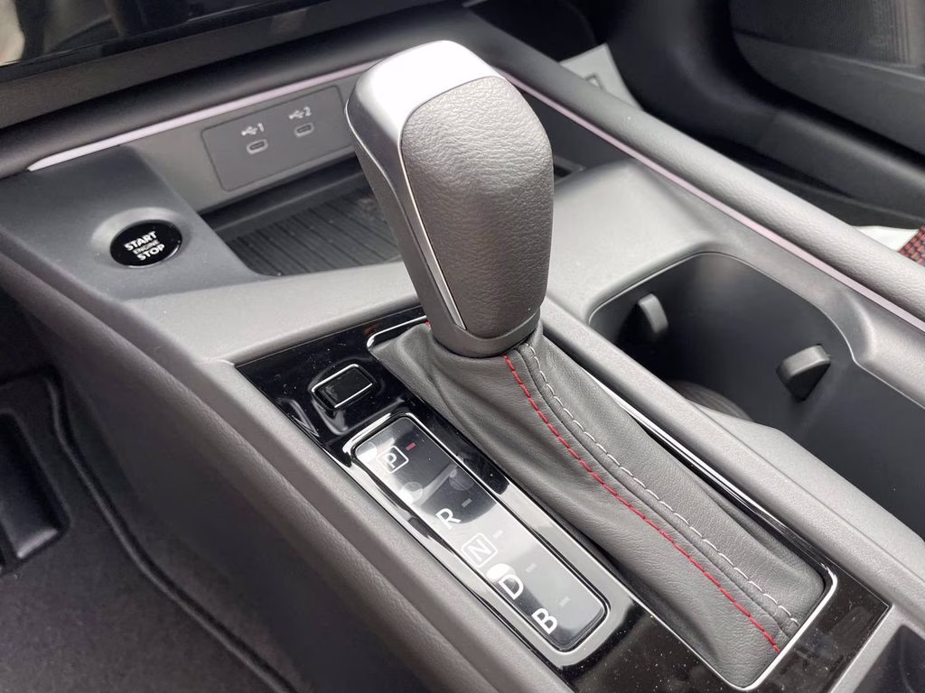 2026 Atlantic Gray/Super Black Nissan Sentra SR FWD Sedan