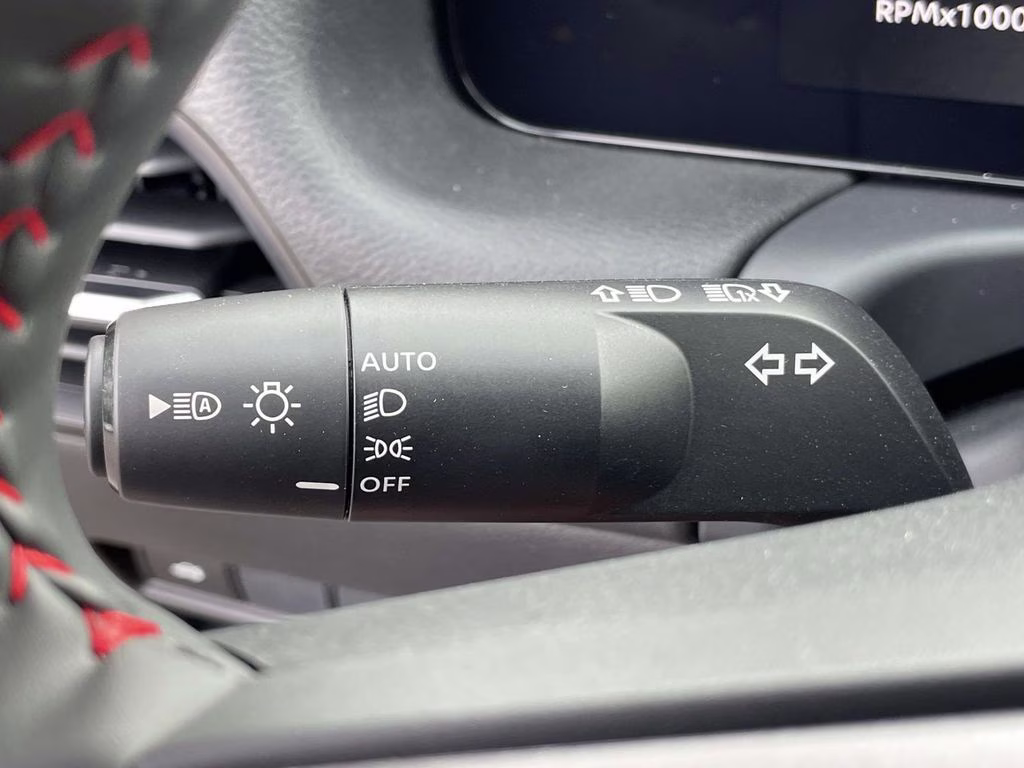 2026 Atlantic Gray/Super Black Nissan Sentra SR FWD Sedan