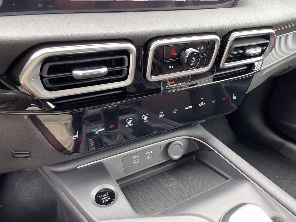 2026 Super Black Nissan Sentra SR FWD Sedan