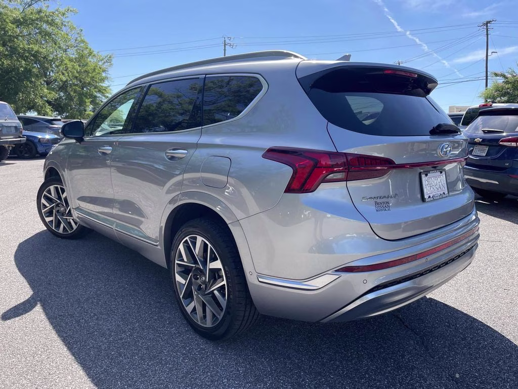 2023 Shimmering Silver Pearl Hyundai Santa Fe Calligraphy FWD SUV