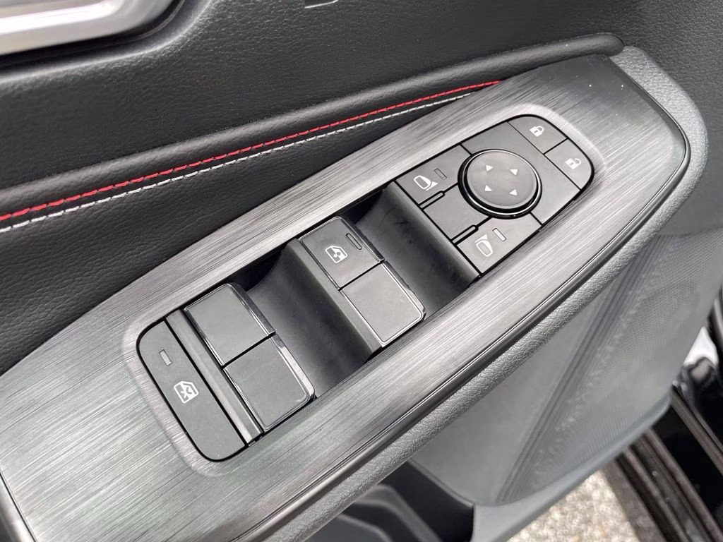 2026 Super Black Nissan Sentra SR FWD Sedan