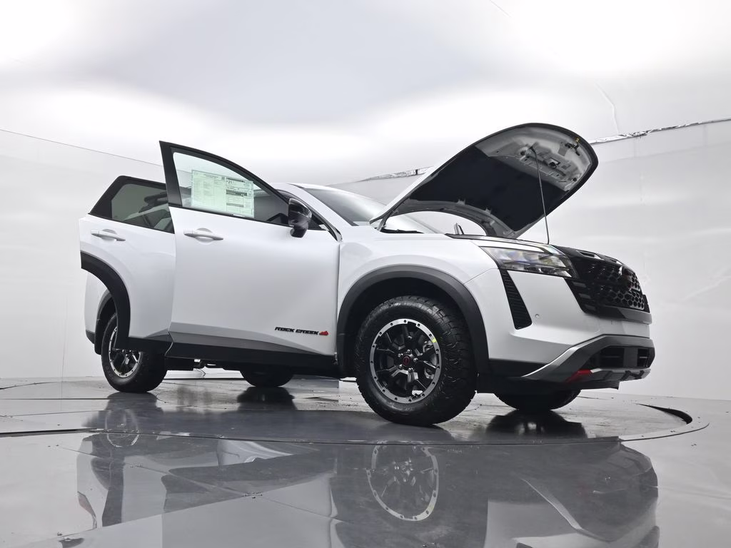 2026 Everest White Pearl Tricoat Nissan Pathfinder Rock Creek 4X4 SUV