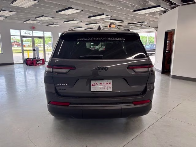 2026 Baltic Gray Metallic Clearcoat Jeep Grand Cherokee L Limited 4X4 SUV