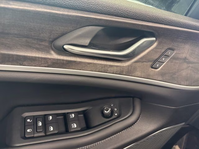 2026 Baltic Gray Metallic Clearcoat Jeep Grand Cherokee L Limited 4X4 SUV