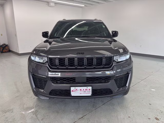 2026 Baltic Gray Metallic Clearcoat Jeep Grand Cherokee L Limited 4X4 SUV