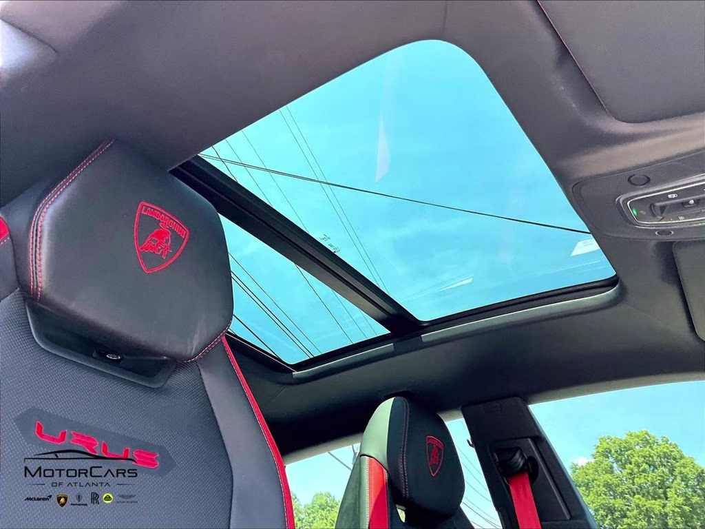 2024 Bianco Phanes Matt Lamborghini Urus Performante AWD SUV