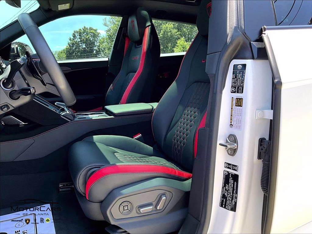 2024 Bianco Phanes Matt Lamborghini Urus Performante AWD SUV