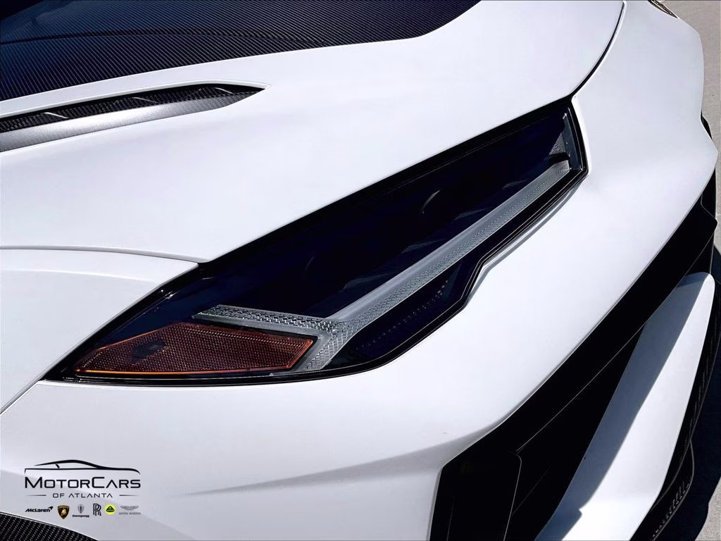 2024 Bianco Phanes Matt Lamborghini Urus Performante AWD SUV