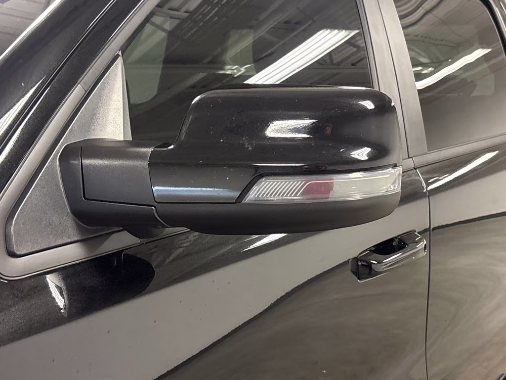 2026 Diamond Black Crystal Pearlcoat Ram 1500 Laramie 4X4 Truck