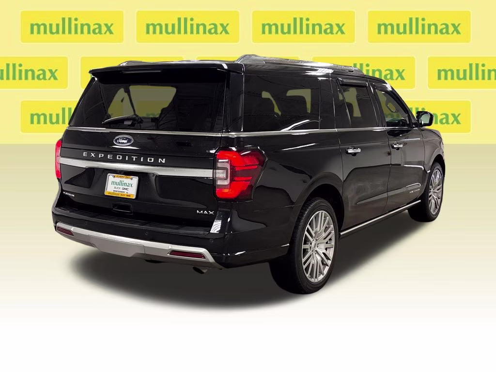 2023 Black Metallic Ford Expedition Max Platinum RWD SUV
