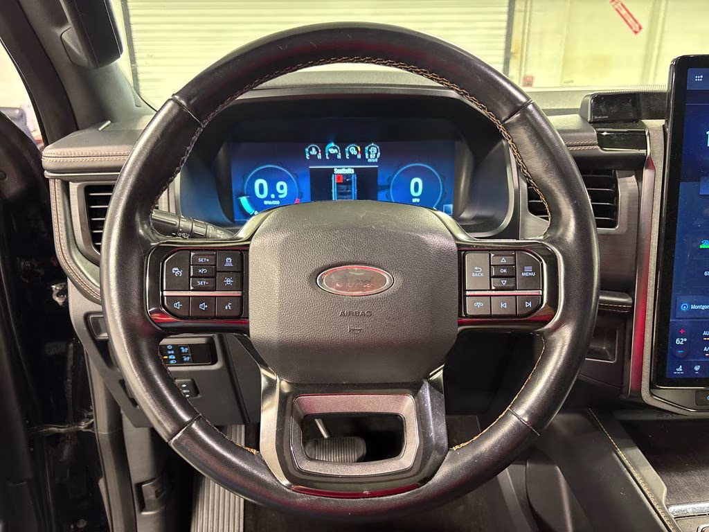 2023 Black Metallic Ford Expedition Max Platinum RWD SUV