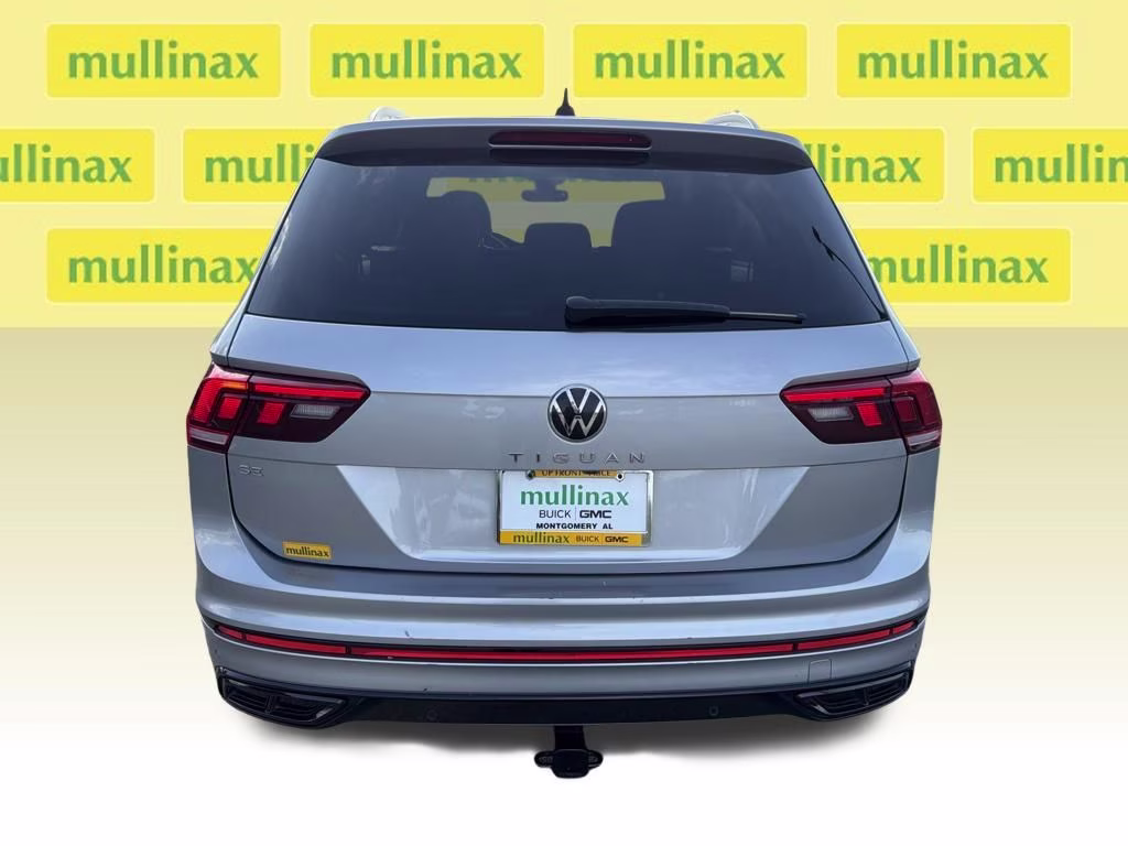 2022 Pyrite Silver Metallic Volkswagen Tiguan 2.0T SE R-Line Black FWD SUV