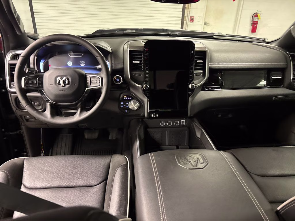 2026 Diamond Black Crystal Pearlcoat Ram 1500 Laramie 4X4 Truck