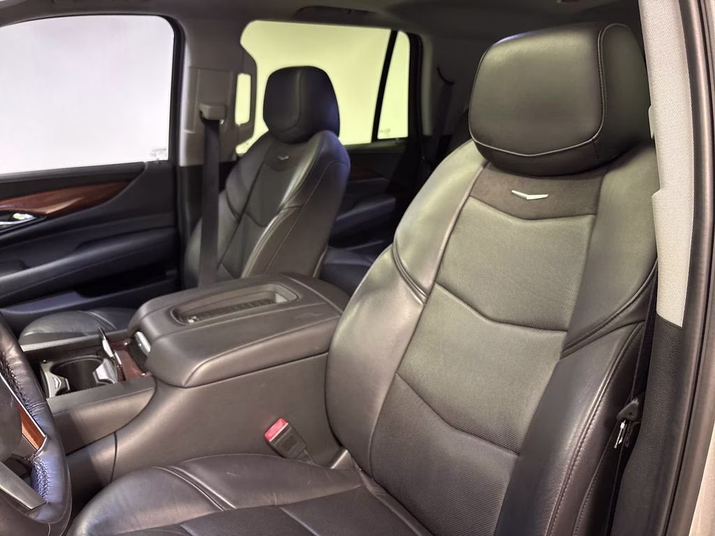 2020 Radiant Silver Metallic Cadillac Escalade Premium Luxury 4X4 SUV
