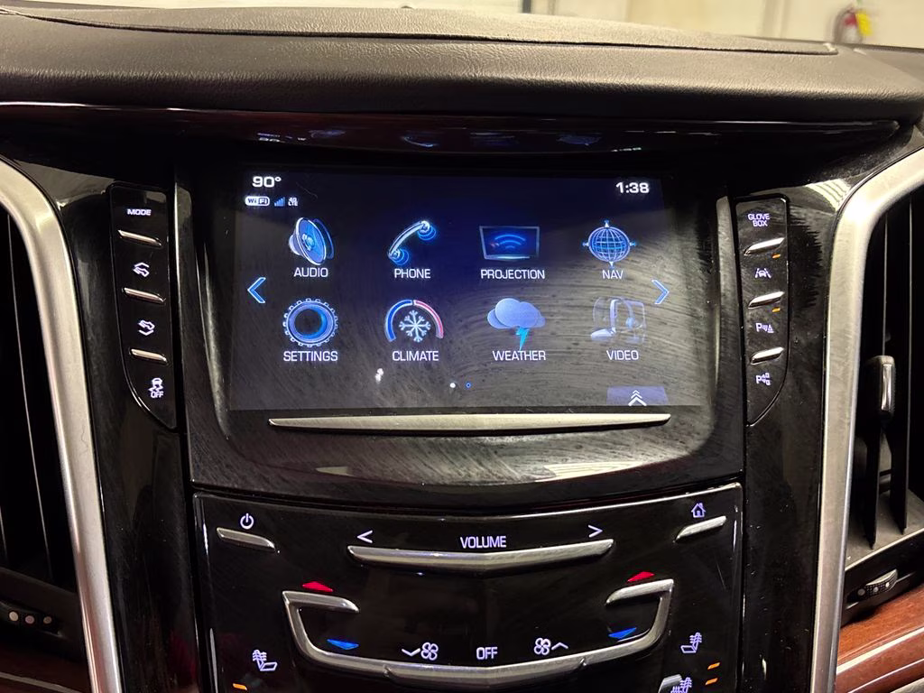 2020 Radiant Silver Metallic Cadillac Escalade Premium Luxury 4X4 SUV